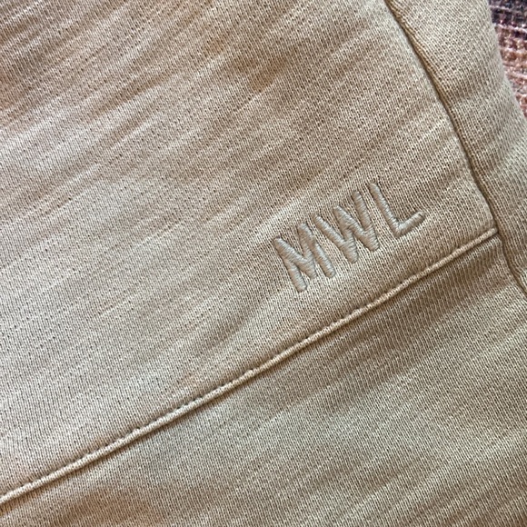 NWT MWL Pull-On Mini Skirt SIZE SMALL IN GREEN - Picture 2 of 4